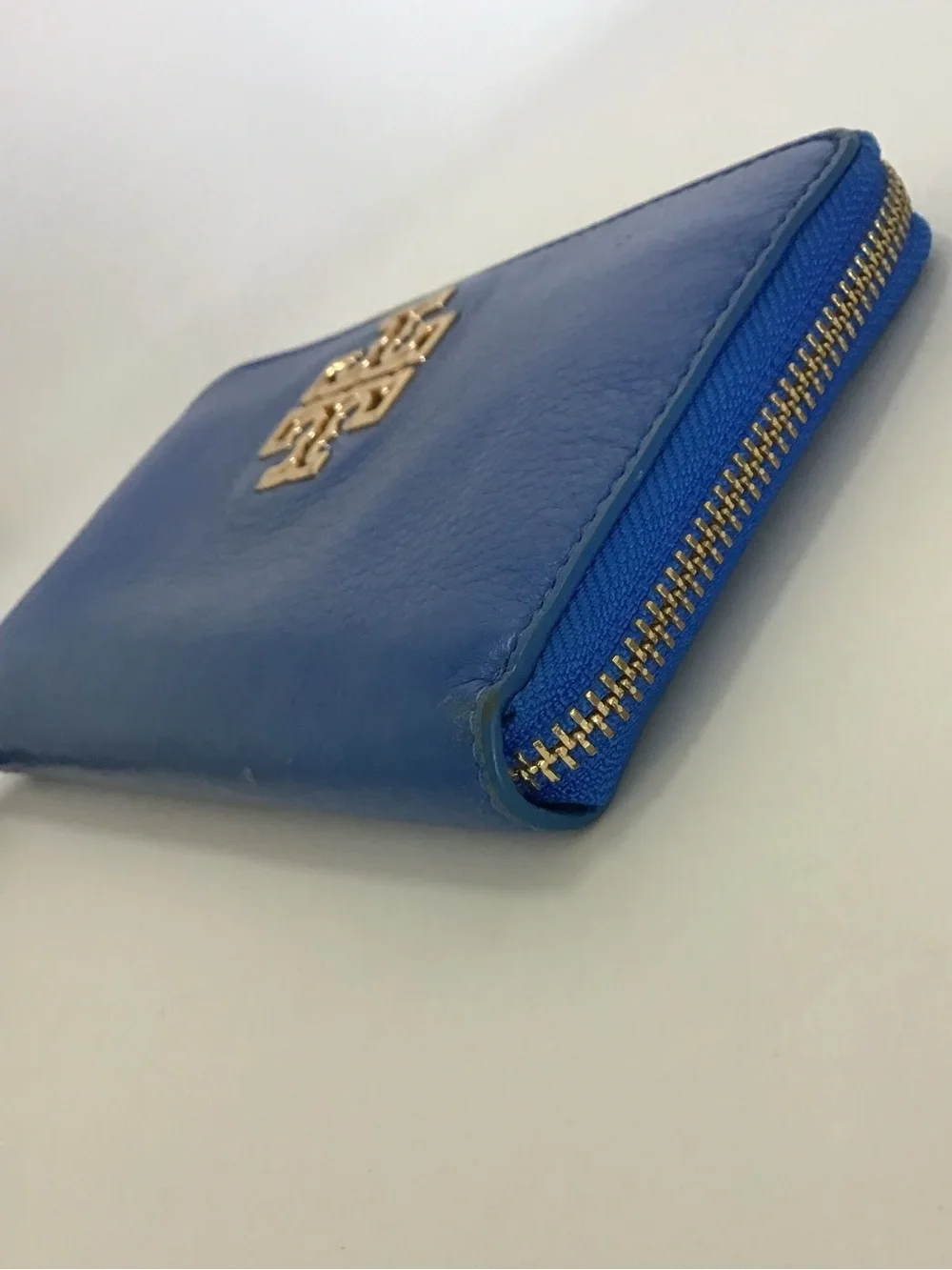 Tory Burch Electric Blue Zip-Around Leather Wallet with Gold Logo